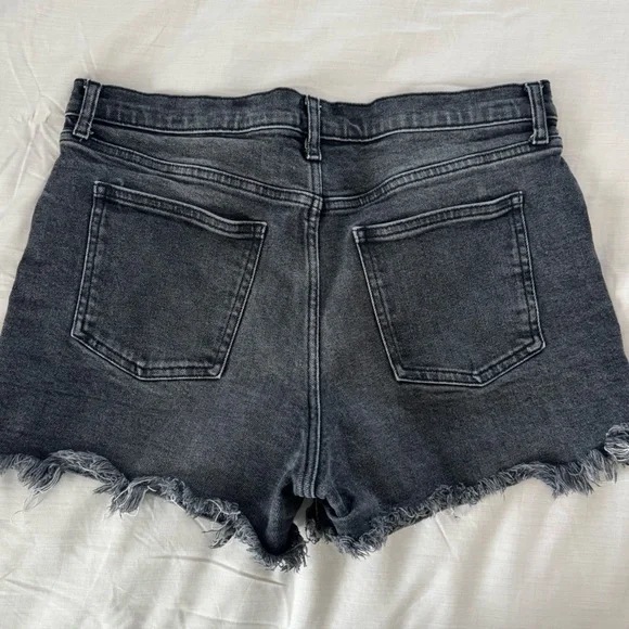 GAP Washed Black Distressed Cutoff Denim Shorts - Picture 2 of 5